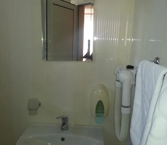 Hotel Family Yola 3*